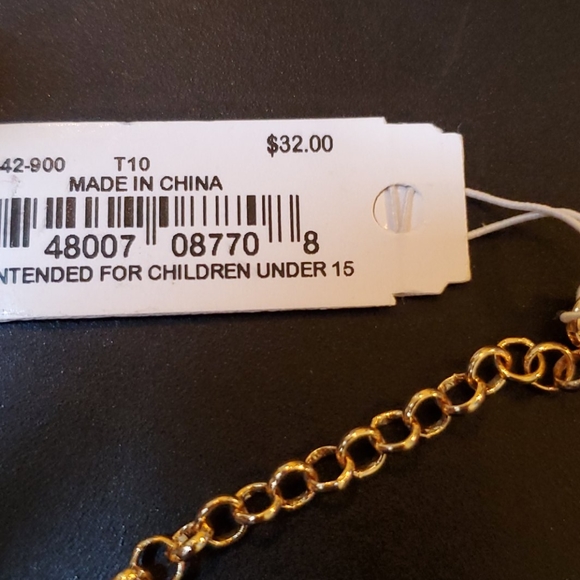 Anne Klein gold tone necklace with pearlized gems - Picture 3 of 6